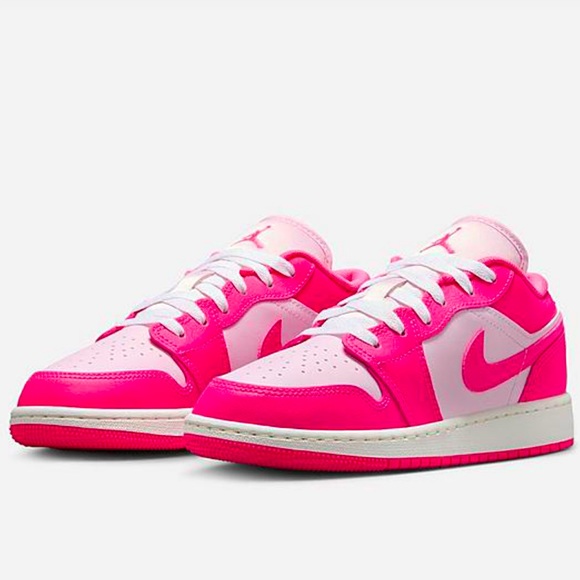 JORDAN AIR JORDAN 1 LOW SE (GS) FZ3928 200 - Shiekh 🩷 Nike Air Jordan 1 Low Pink Foam 🩷